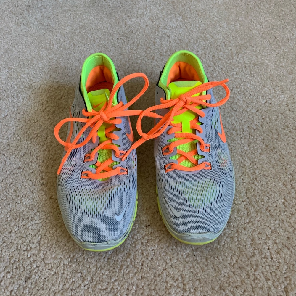 Nike Free 5.0 Shoes Size 8